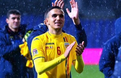 OFICIAL Cristi Manea a semnat cu FCSB și devine cel mai bine plătit fotbalist din Liga 1!