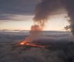 Vulcanul Geldingadalir, care a erupt din nou pe 19 martie 2021 și e încă activ, se află la doar 50 de kilometri de stadionul Laugardalsvöllur