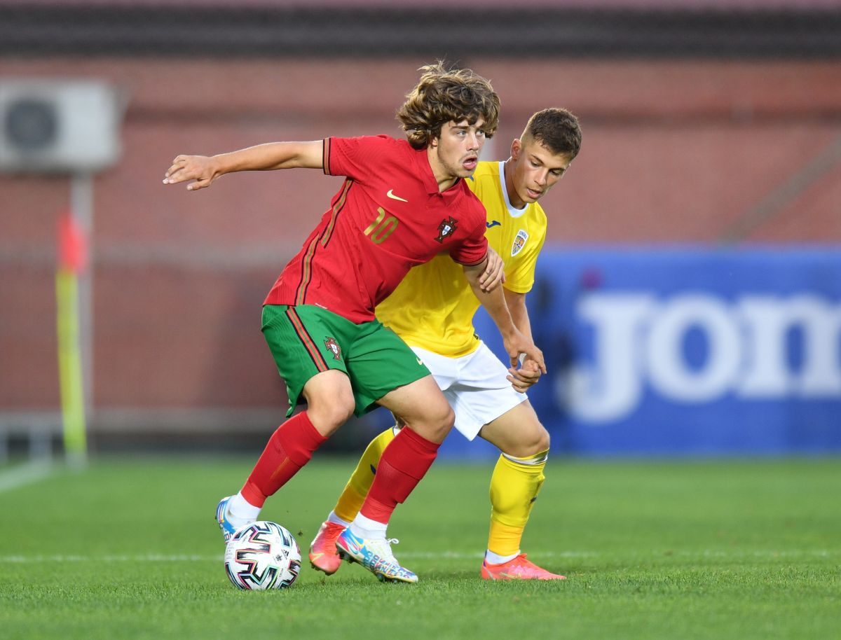 România U20 a câștigat primul meci din istorie, 2-1 cu Portugalia U20! Aici chiar putem fi campioni mondiali :)