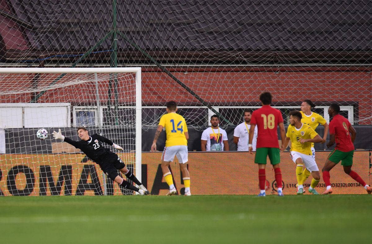 România U20 a câștigat primul meci din istorie, 2-1 cu Portugalia U20! Aici chiar putem fi campioni mondiali :)