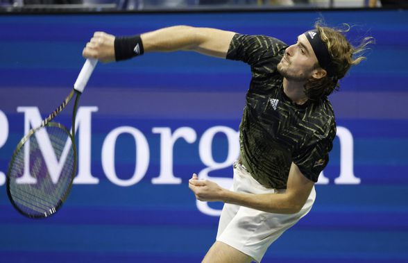 O campioană de Grand Slam, calificată în turul 3 la US Open, se ia de Tsitsipas: „Ați încercat vreodată să schimbați sutienul ud în 3 minute? Tu ce faci atât de mult?”