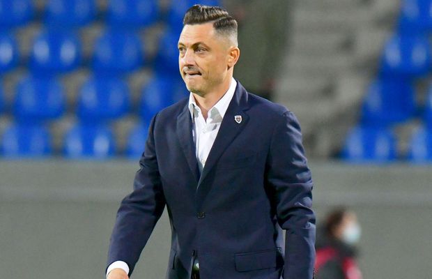 Ce îl macină pe Rădoi: „Avem probleme acolo!” + mesaj pentru jucători: „Să nu ne facem de râs”