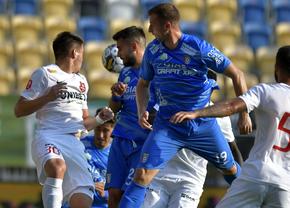 UTA - Chindia, primul meci al zilei din Liga 1 » Echipele de start