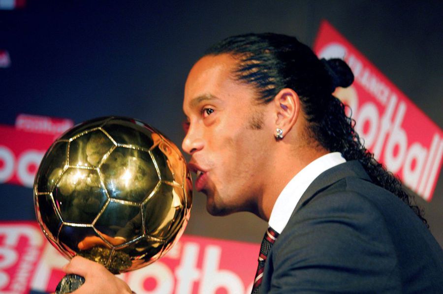 Gol pentru bunica » A învins de două ori cancerul și joacă iar la 35 de ani + Lacrimile lui Ronaldinho