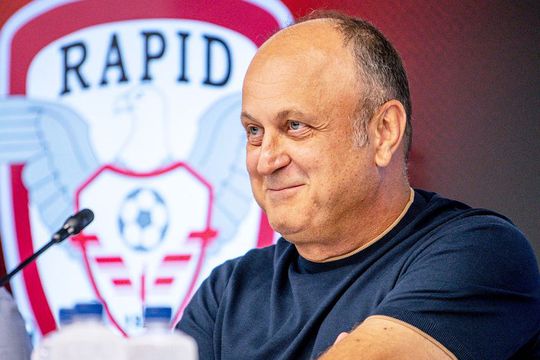 Dan Matei Șucu (16 ani), fiul principalului investitor de la Rapid, a semnat primul contract de profesionist. Va evolua la formația U17 a giuleștenilor.