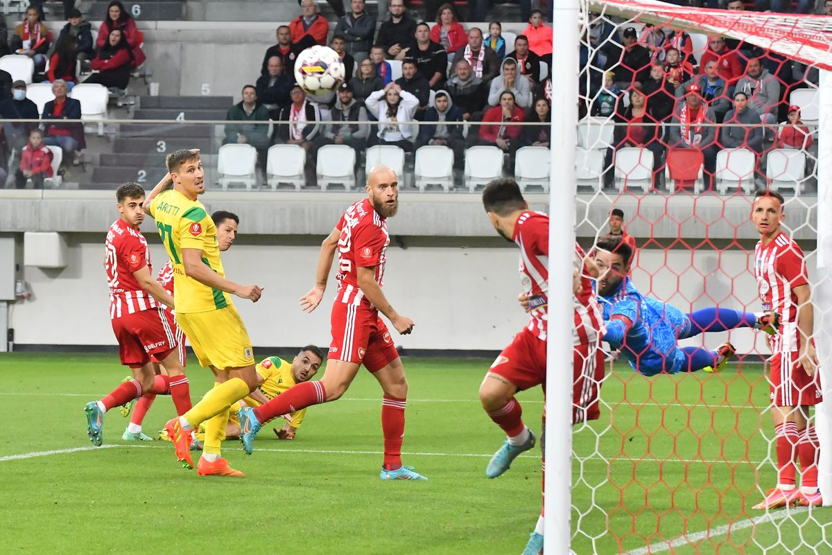 Sepsi - CS Mioveni, etapa 9 din SuperLiga