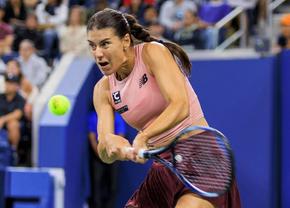 Partida Sorana Cîrstea-Belinda Bencic se joacă duminică pe arena Louis Armstrong