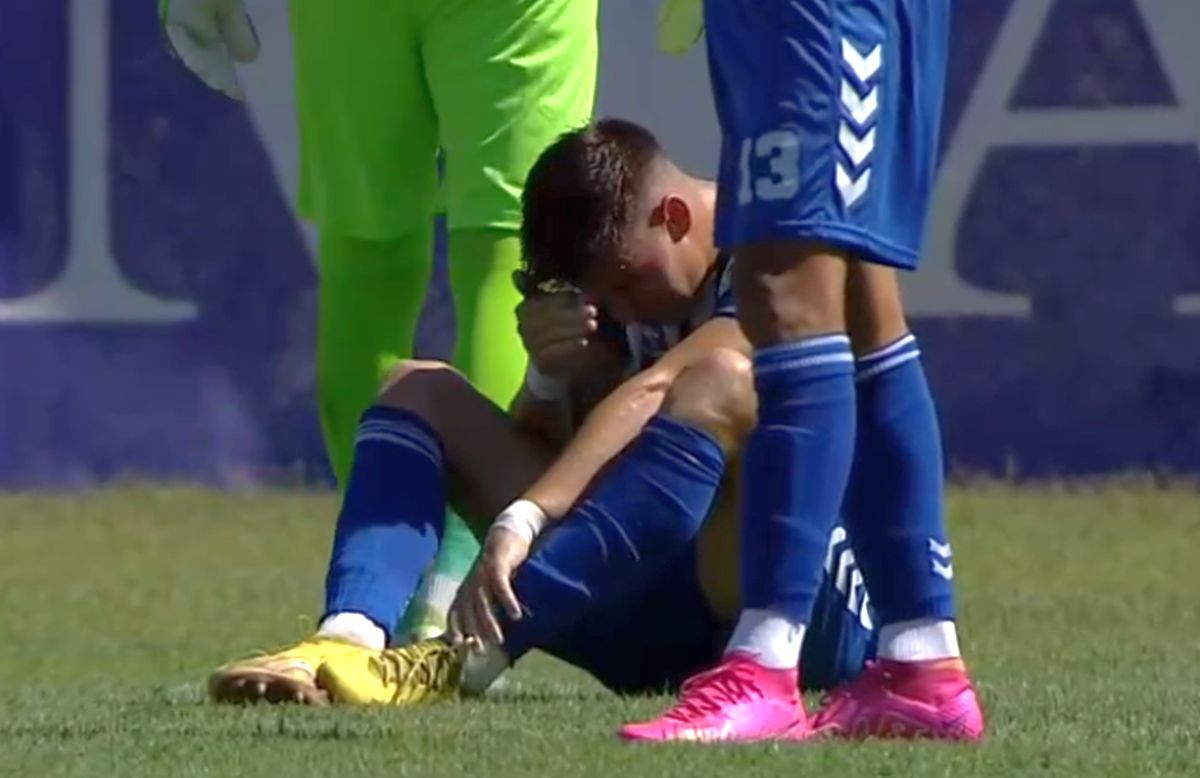 Fază inexplicabilă în Liga 2: jucătorul cu peste 100 de meciuri în SuperLigă și-a îngropat echipa