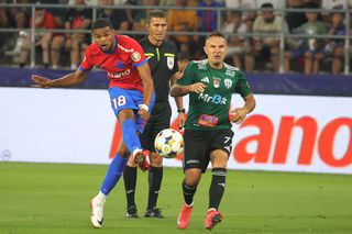 Plecat din Superliga, a fost prezentat oficial la noua echipă