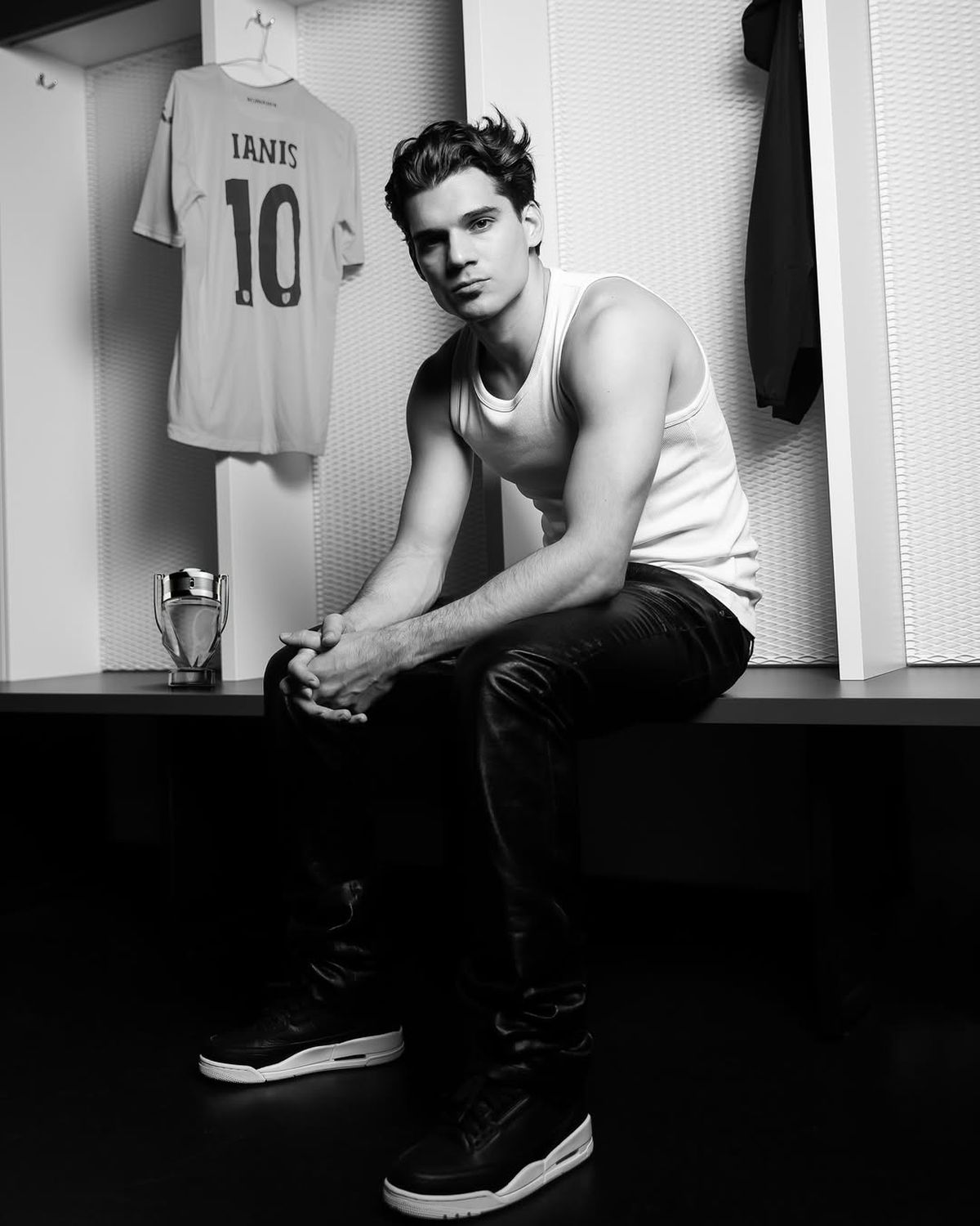 Cum s-a pozat Ianis Hagi, în timp ce este așteptată oficializarea transferului: „Fiecare alegere...”