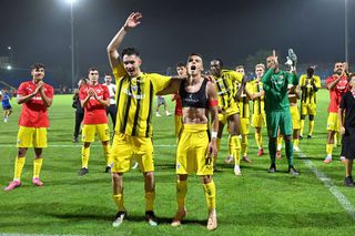 Dinamo încearcă cu orice preț să scape de un jucător! Cere o sumă uriașă pentru a rezilia: decizia luată de „câini”