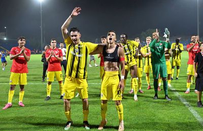 Dinamo încearcă cu orice preț să scape de un jucător! Cere o sumă uriașă pentru a rezilia: decizia luată de „câini”