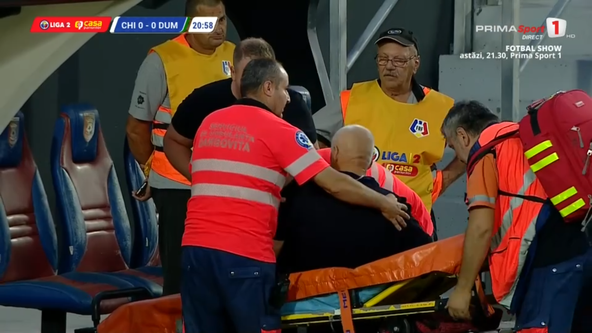 Momente de panică la meciul din Liga 2: i s-a făcut rău și a fost nevoie de intervenția ambulanței