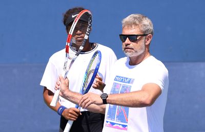 Naomi Osaka, despre antrenorul său: „Când zâmbește, seamănă cu un ursuleț de pluș”