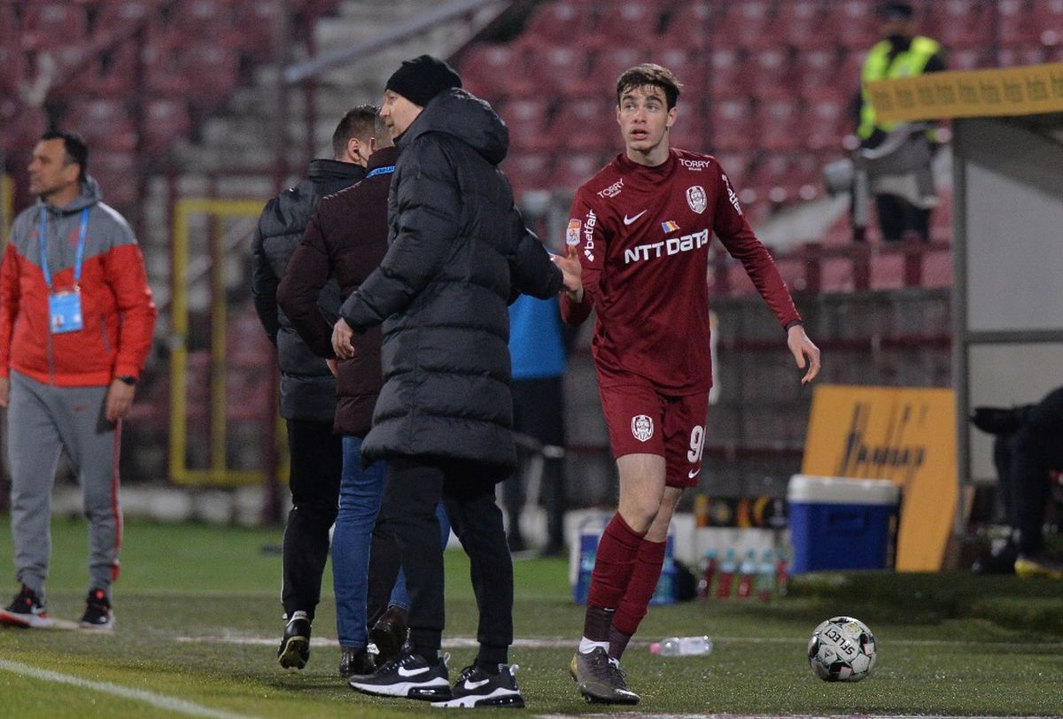 De necrezut! La doar 25 de ani, nu mai există în fotbal! Ce face azi dublul campion cu CFR Cluj, omul mereu sacrificat de Dan Petrescu