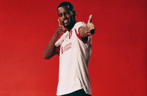 Alexander Isak a făcut cunoștință cu vestiarul lui Liverpool / Foto: Liverpool FC