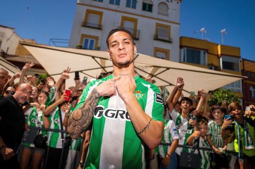 Antony, prezentare fastuoasă la Betis/ foto: Facebook @Real Betis Balompie