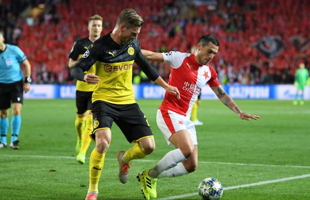 SLAVIA - DORTMUND 0-2 // Nicolae Stanciu putea să contribuie la o nouă surpriză: cum s-a descurcat „tricolorul” în fața lui Dortmund