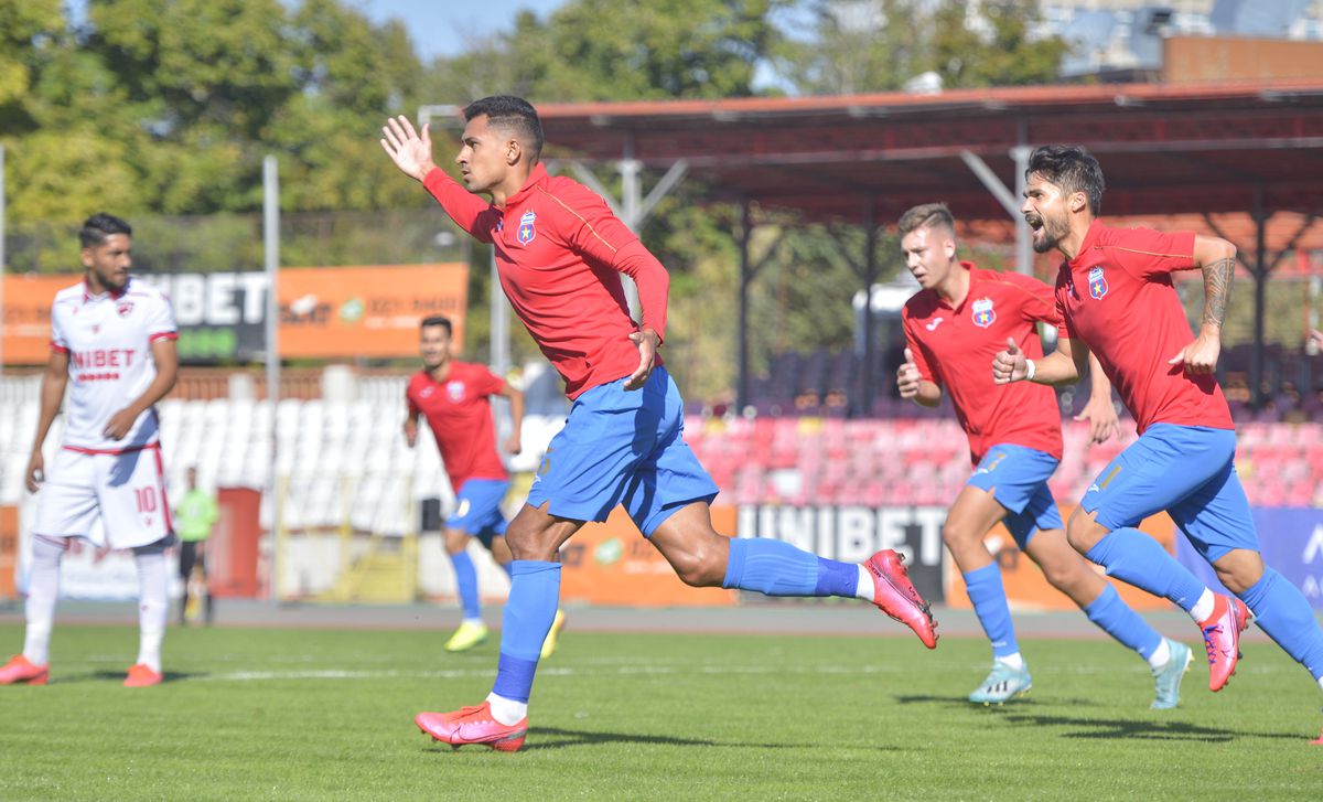 FOTO CSA Steaua, victorie de răsunet cu Dinamo II, 3-1! „Militarii”, parcurs perfect în Liga 3