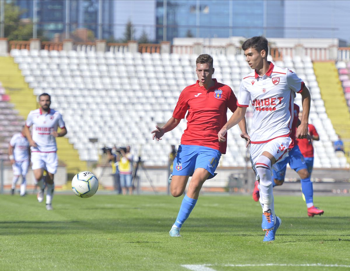 FOTO CSA Steaua, victorie de răsunet cu Dinamo II, 3-1! „Militarii”, parcurs perfect în Liga 3
