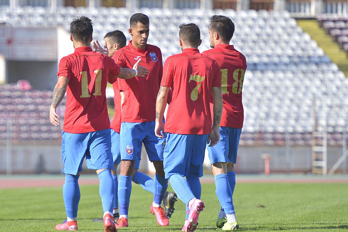 FOTO CSA Steaua, victorie de răsunet cu Dinamo II, 3-1! „Militarii”, parcurs perfect în Liga 3