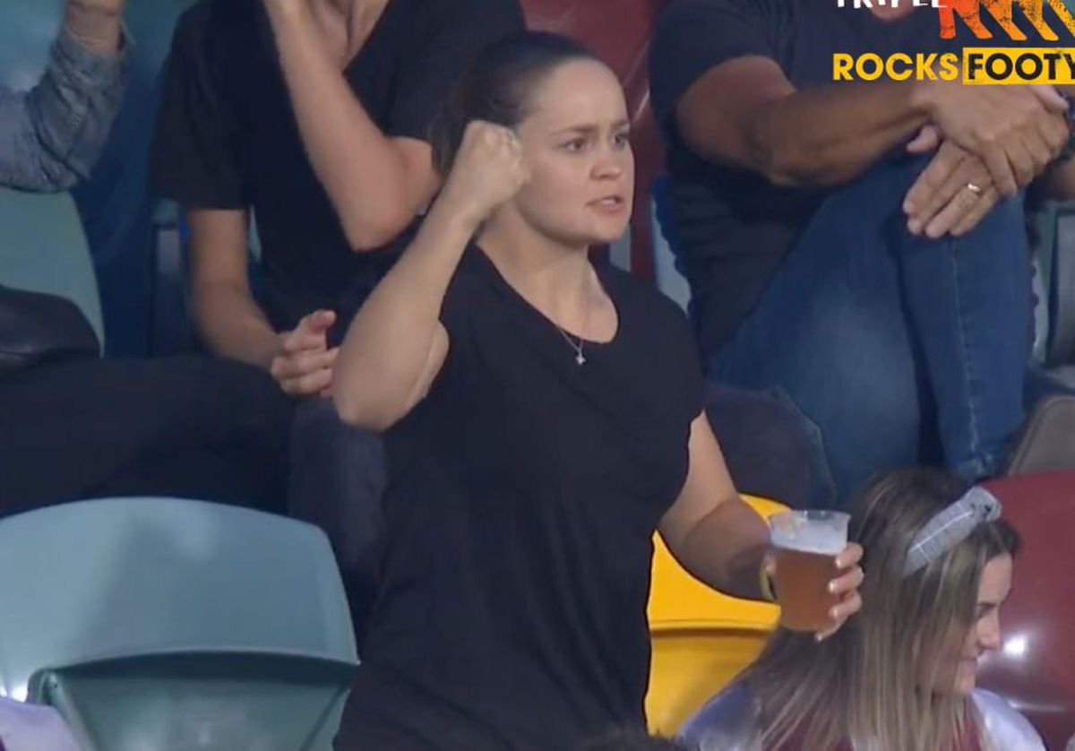 VIDEO Incredibil! Ce face liderul mondial Ashleigh Barty, în timp ce Halep spulberă tot la Roland Garros: „E cea mai mare bucurie surprinsă vreodată”