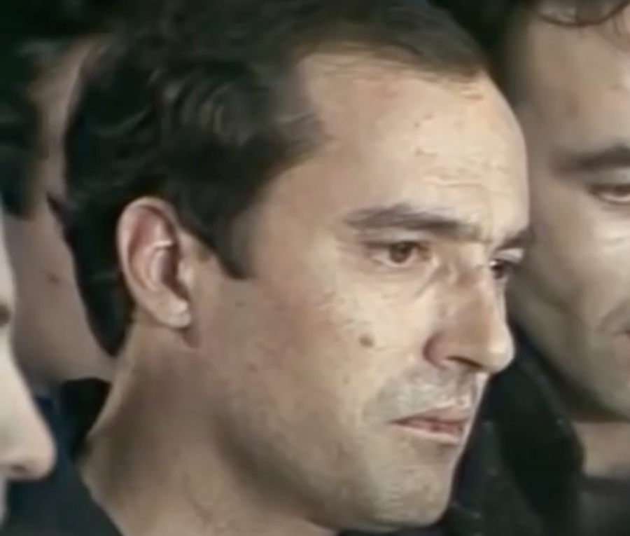 Nicu Ceaușescu, în studioul TVR, adus pentru a fi prezentat poporului