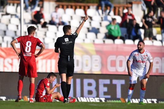 Dinamo - UTA, Batha, eliminat după ce l-a lovit pe Torje: „O prostie, dar nu e de «roșu»!”