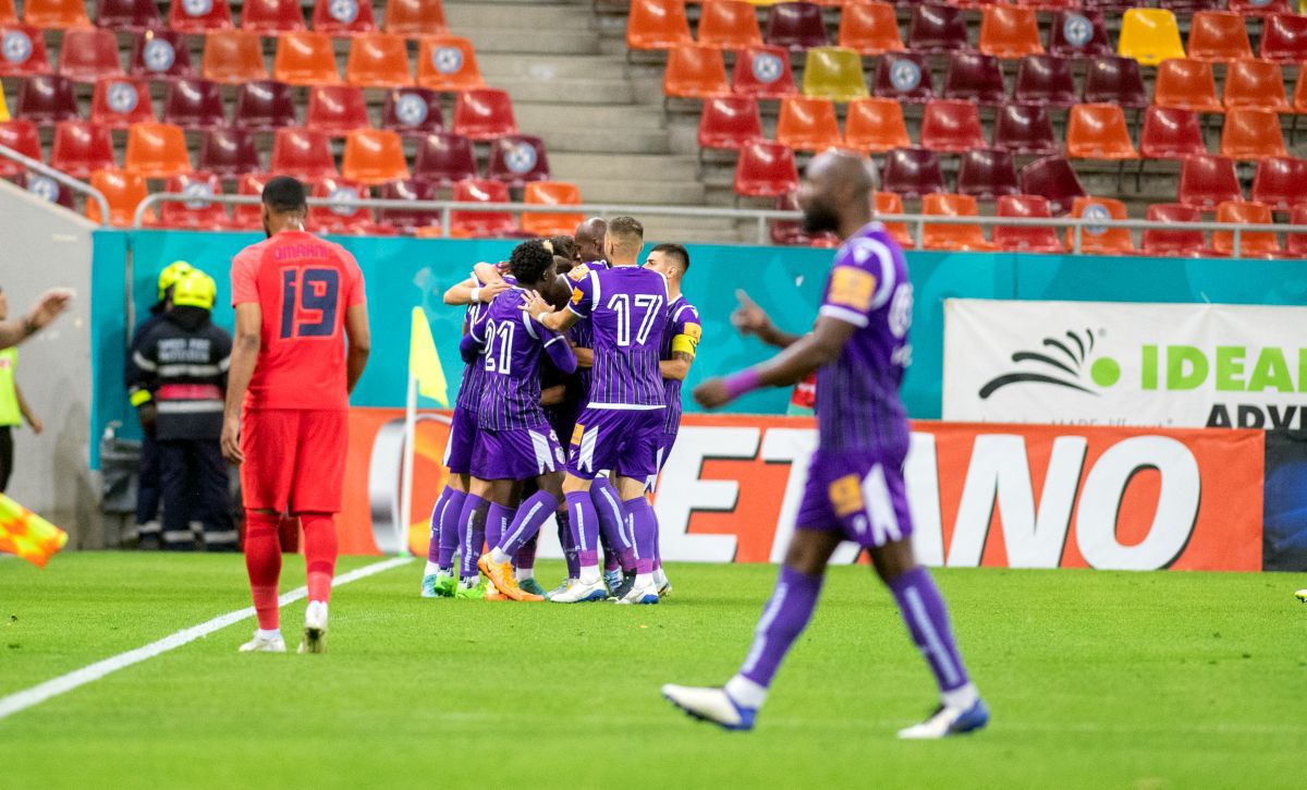 Piteștenii au ieșit la atac, după eșecul cu FCSB: „Arbitraj șmecheresc, avea dreptate Rădoi!” + Verdictul specialistului la faza incriminată