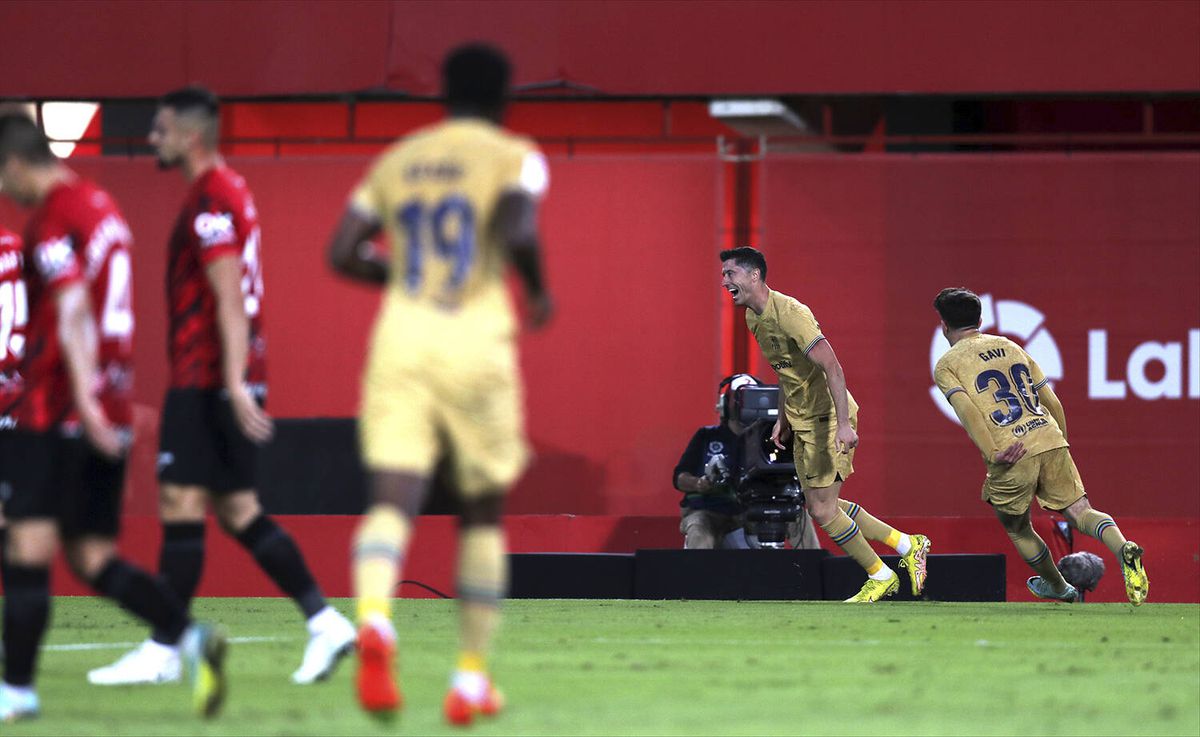 Robert Lewandowski, salvatorul Barcelonei cu un gol superb » Catalanii au urcat pe primul loc după victoria cu Mallorca