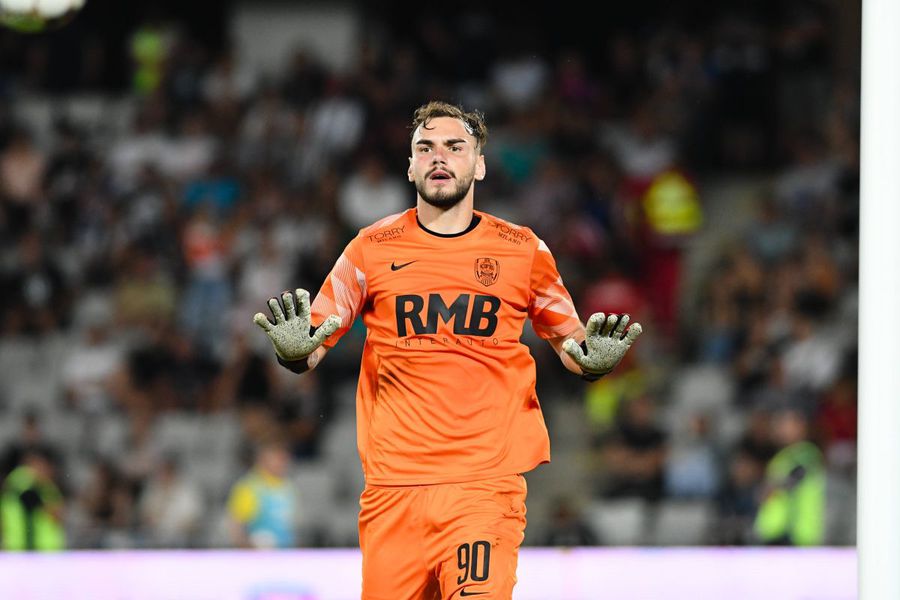 Răzvan Sava Transfer „bombă” pentru CFR Cluj » Un titular pleacă la Udinese pe 2,5 milioane de euro!