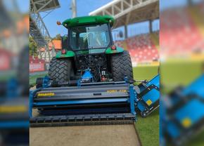 Imaginile zilei în Superliga » Au intrat tractoarele pe „bijuteria” de 14 milioane de euro
