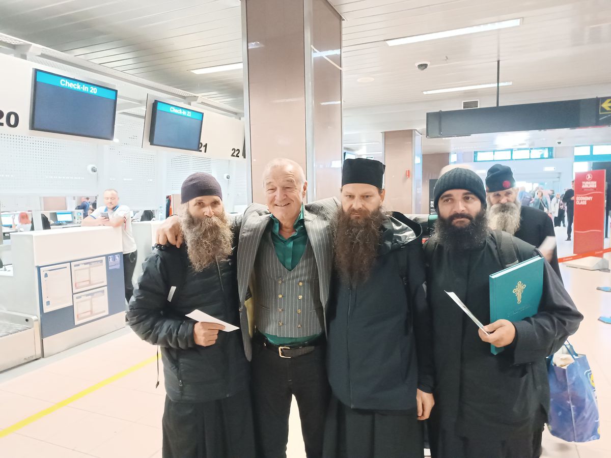 Tavi Popescu a apărut pe aeroport cu un nou look și l-a enervat deja pe Becali: „Nu e vedetă!”