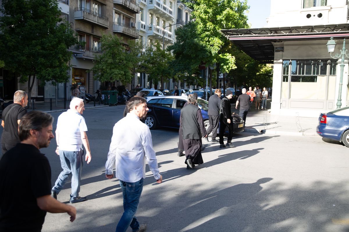 Gigi Becali la biserici