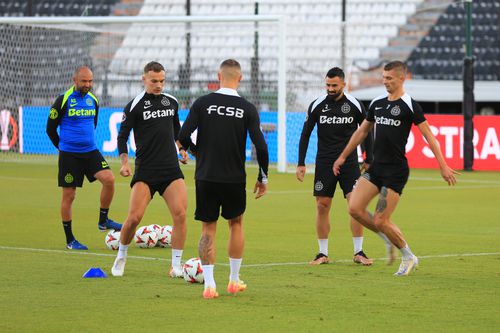 Antrenament oficial FCSB înaintea meciului cu PAOK Salonic din Europa League FOTO: Ionuț Iordache (GSP)