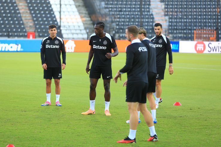 Antrenament oficial FCSB înaintea meciului cu PAOK Salonic din Europa League FOTO: Ionuț Iordache (GSP)