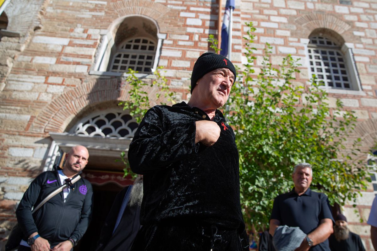 Gigi Becali la biserici