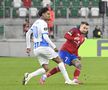 Ștefan Baiaram în Rakow - Universitatea Craiova / Foto: Imago Images