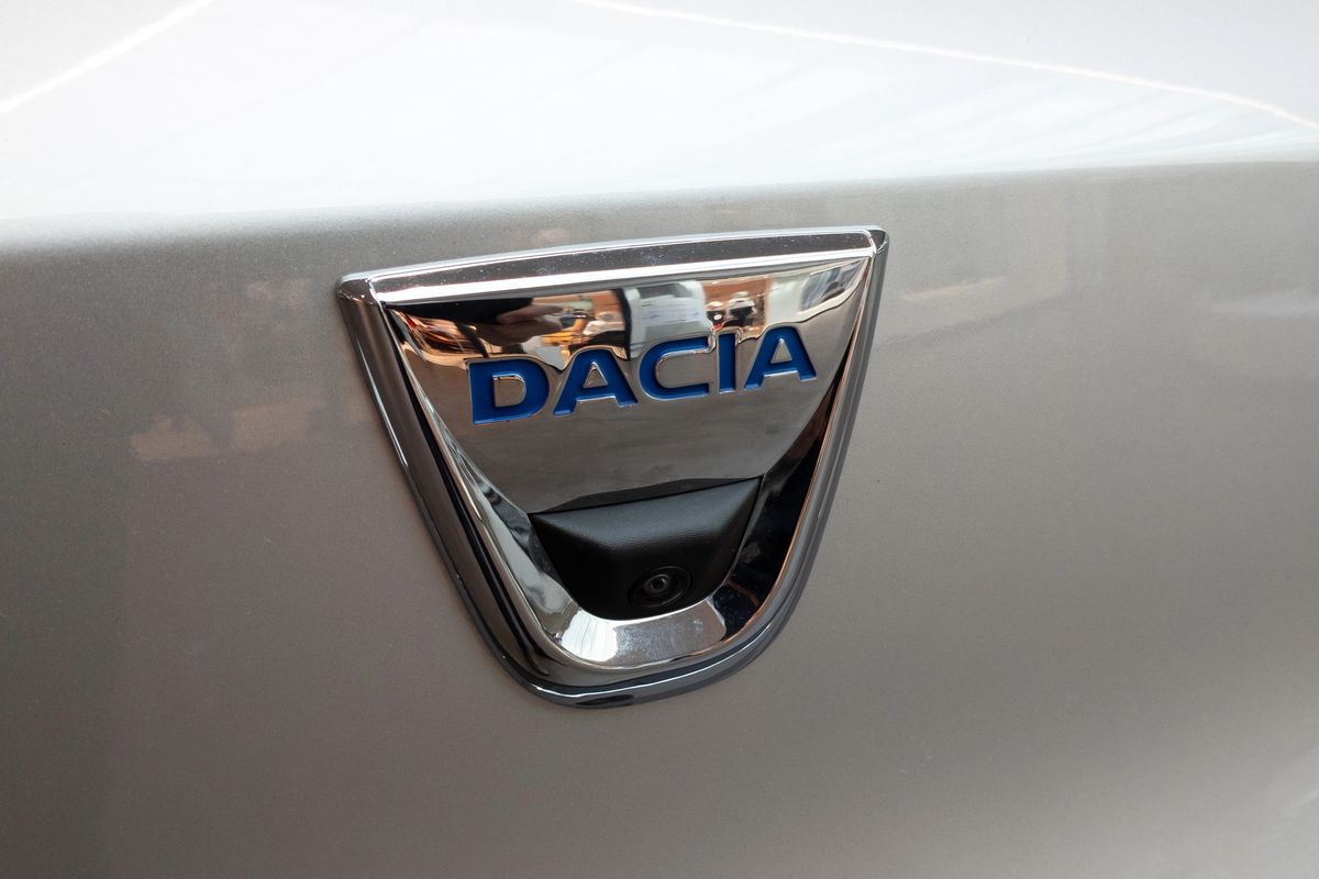 Un model nou de Dacia poate fi cumpărat pentru mai puțin de 4.000 de euro: cum arată și cum este posibil