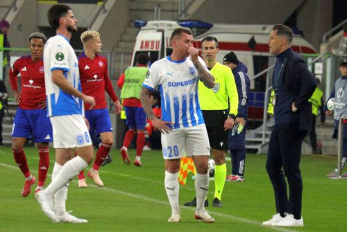 Rakow - Universitatea Craiova 0-2. Daniel Pancu, fostul internațional, a analizat meciul în direct la GSP Live Special. La un moment dat, acesta s-a enervat în direct, observând că oltenii nu au folosit vreun jucător U21.