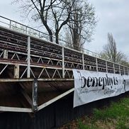 Cum arătau terenul și tribunele CCSS Tei, înainte de modernizare