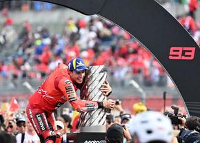 Marc Marquez are șansa de a-i egala performanța lui Valentino Rossi în acest weekend