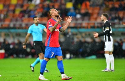 Decizie riscantă la FCSB! Fără schimbare pentru mai mult de 30 de minute cu Young Boys