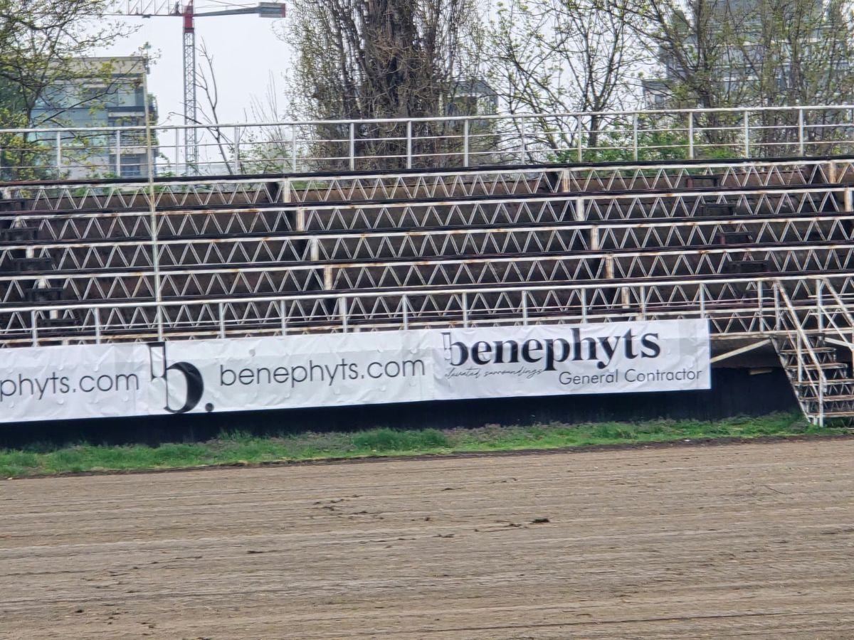 Scandal! Adrian Mutu și „Pescobar” sunt acuzați că administrează abuziv un teren din zona de lux a Capitalei: „S-au făcut stăpâni, nu cred că vom mai juca acolo”