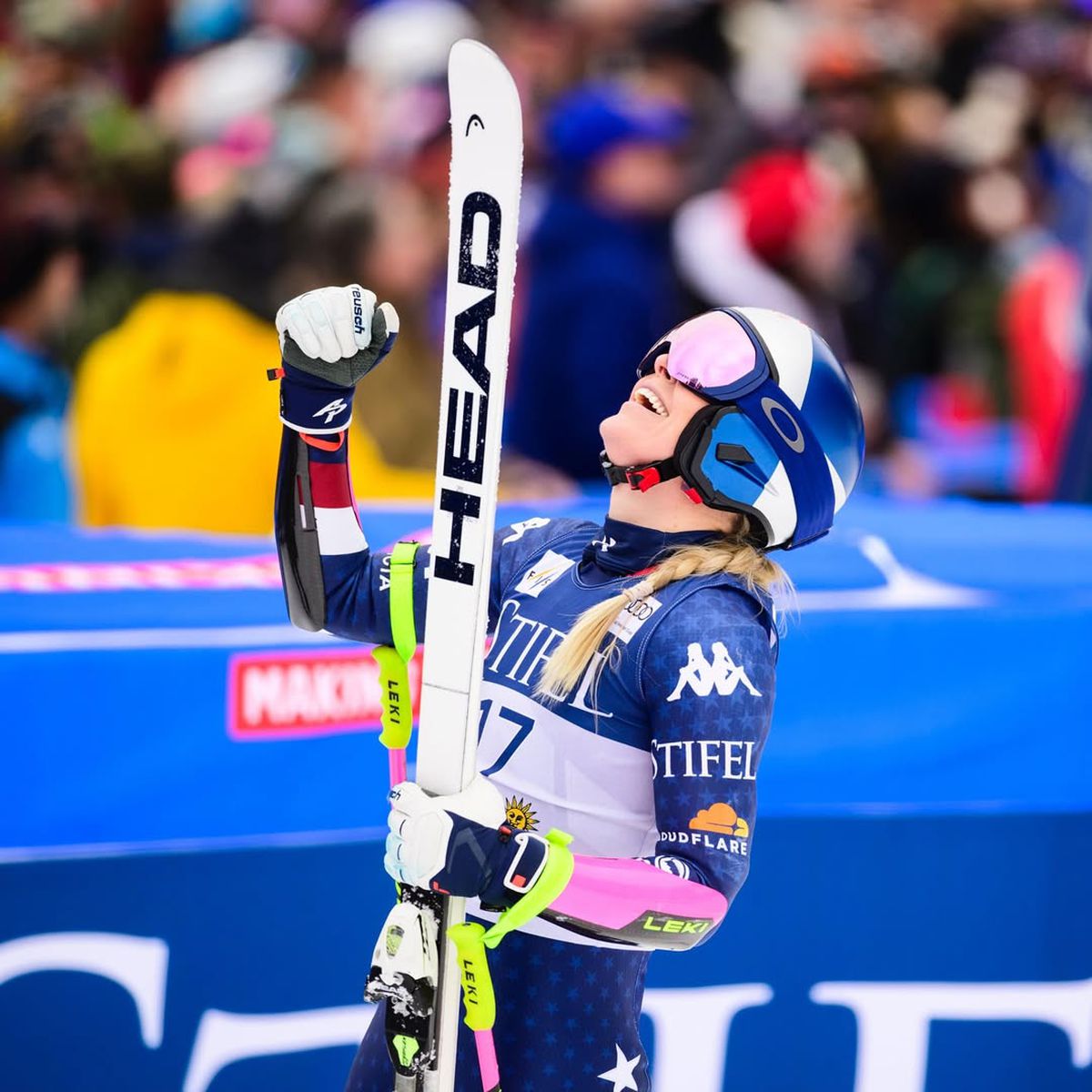 Una dintre cele mai atrăgătoare sportive din lume uimește și la 40 de ani! Noile fotografii postate sunt grăitoare