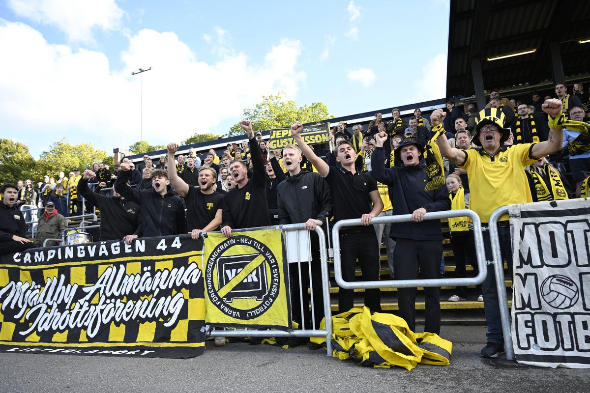 Surpriză fără precedent în Europa » Echipa dintr-un sat de 1.500 de locuitori a câștigat campionatul