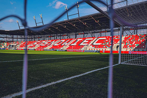 Rakow - Universitatea Craiova, debut tare în grupa Conference League. Echipele probabile + Detalii de ultimă oră din Polonia