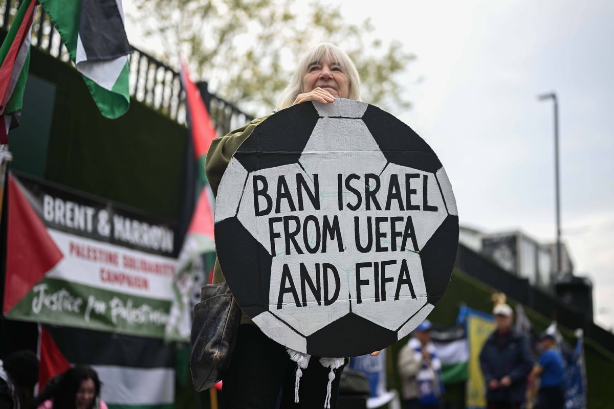 Bannere Palestina în Europa League și Conference League