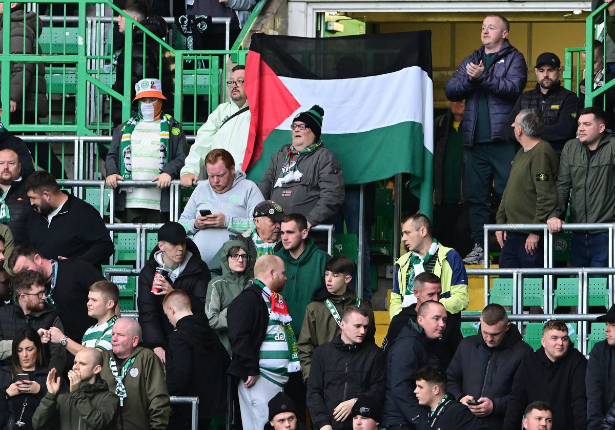 Bannere și proteste împotriva Israelului la meciurile din Europa League și Conference League