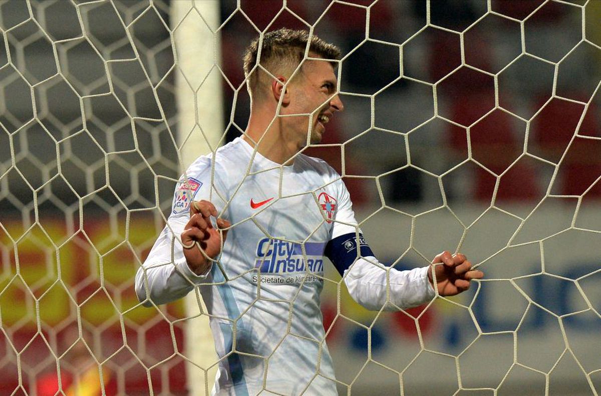 CHINDIA - FCSB 0-2. Iulian Cristea, declarația serii: „Nu știu cu ce am lovit mingea la gol” » Cum l-a ironizat Duckadam
